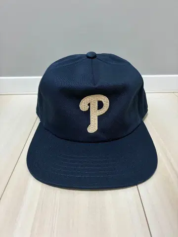 Monday suck 캡 네이비 맨데이삭