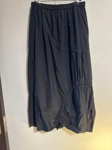 지우 센소유니코 변형 롱 스커트 블랙