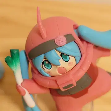 샤아 자쿠 인형 + 자쿠 인형 앉은 모습 건담 x 미쿠 피규어 컬렉션