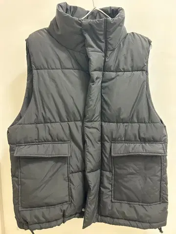 WEGO 블랙 다운 베스트