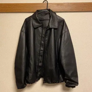 ZARA 블랙 레더 봄버 자켓