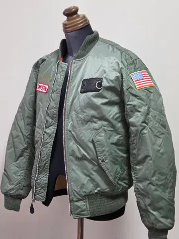 SIMSPON 밀리터리 자켓 올리브 그린