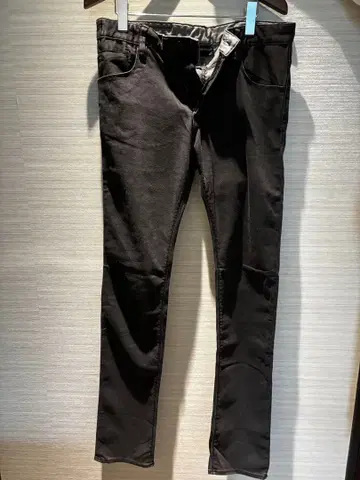 엠포리오 아르마니 블랙 데님 스트레이트 30 청바지