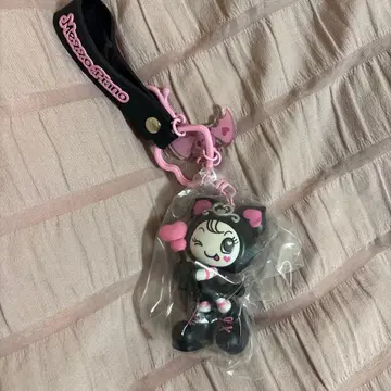 메조 피아노 고양이 귀 아크릴 키링