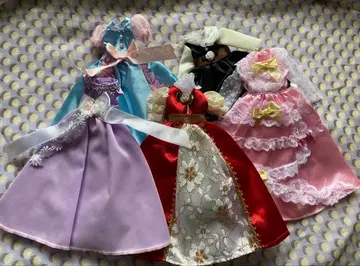 리카짱, 제니짱, 바비 등의 드레스