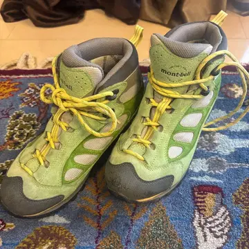 mom bell 아웃도어 신발 그린 컬러 하이컷