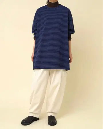 25년 RNA-N 보더 오버사이즈 풀오버 M2286