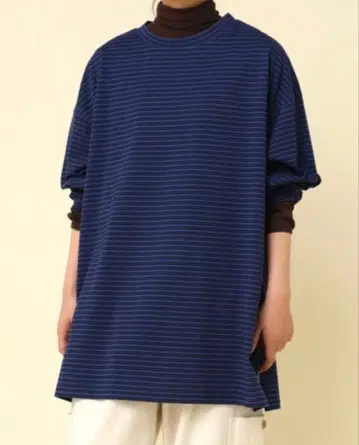 25년 RNA-N 보더 오버사이즈 풀오버 M2286