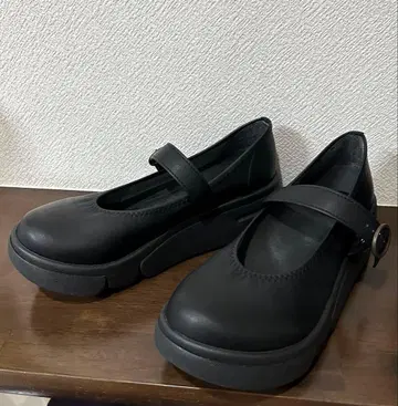 컨디션 최상 리게타 메리제인 펌프스 블랙 L 24
