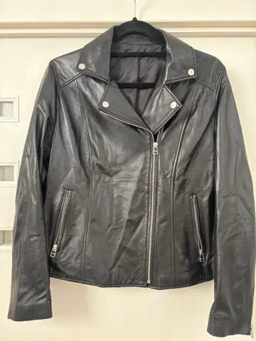 가격 인하 Posh Alma 가죽 자켓 L 사이즈