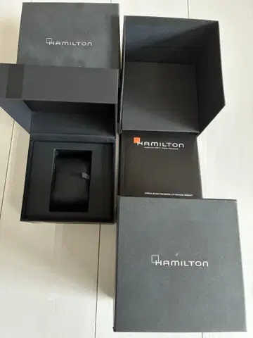 해밀턴 상자와 책자만 손목시계 없음 2세트