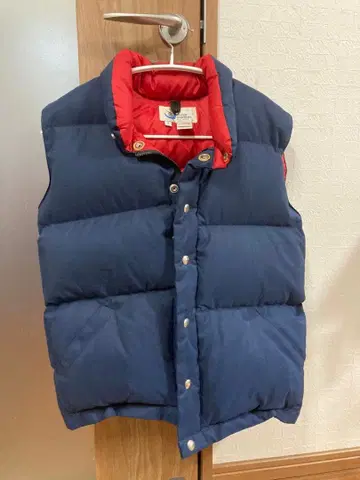 크레센트 다운 웍스 다운 베스트