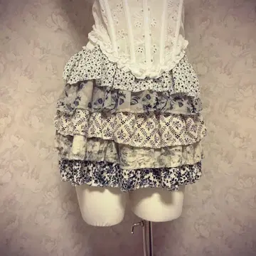 헤이세이 갸루 00s 플라워 프릴 플레어 스커트 히메 스타일 그런지