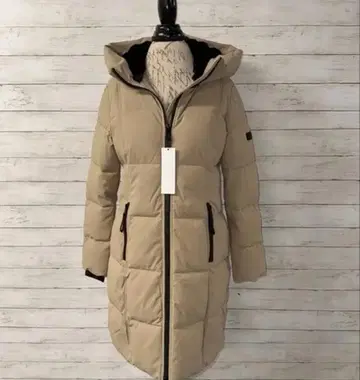 베이지 후드 부착 롱 코트