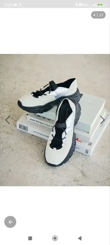 studio CLIP 크로스코드 스니커즈 화이트/블랙