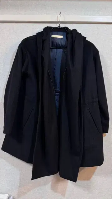 새상품급 GALLARDA GALANTE 개럴개런트 코트 블랙