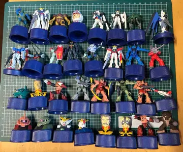 건담 병뚜껑 피규어 일괄