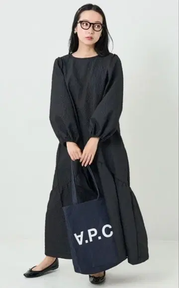 부클 자카드 티어드 맥시 원피스