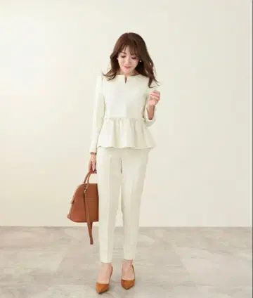 Liala x PG 리알라 센터 프레스 팬츠 포멀 아이보리