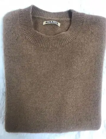 오라리 AURALEE 카멜 니트