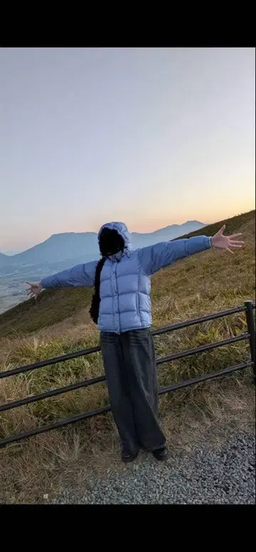 mont-bell 다운 자켓 라이트 블루