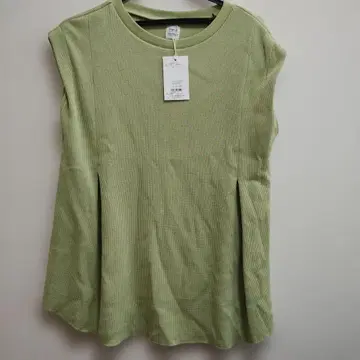 백 슬릿 와플 탱크탑 ungrid