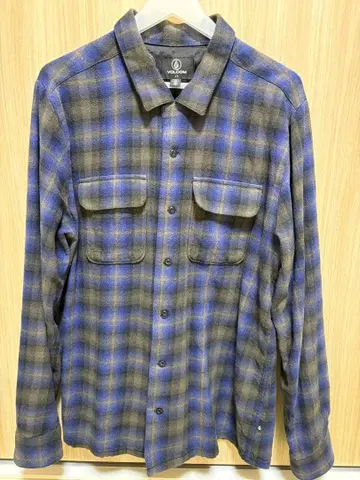 VOLCOM 옴브레 체크 플란넬 셔츠 L 사이즈