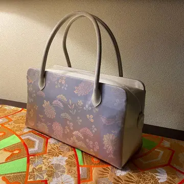 니시진 비단의 고급스럽고 아름다운 리큐 백