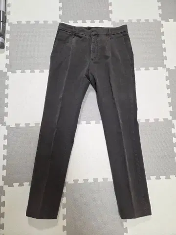 SIVIGLIA 가먼트 다이 코튼 스트레치 1 플리츠 테이퍼드 치노