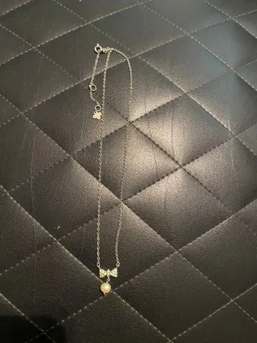 리본 펄 모티브 목걸이