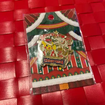 [ 미개봉 새상품 ] 포켓몬 센터 크리스마스 2018년 로고 핀즈