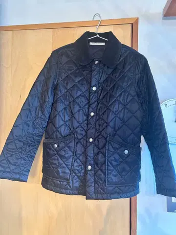 MONTGOMERY by Tibbett 퀼팅 자켓 블랙