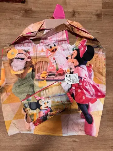 디즈니 이매지닝 더 매직 미니 데이지 클라리스 실사 에코백