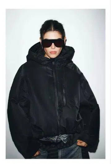 완판템 ZARA 발수 방풍 후드 부착 퀼팅 자켓 XS 이번 시즌 신상