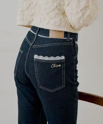 Chic 레이스 디자인 플레어 데님 네이비