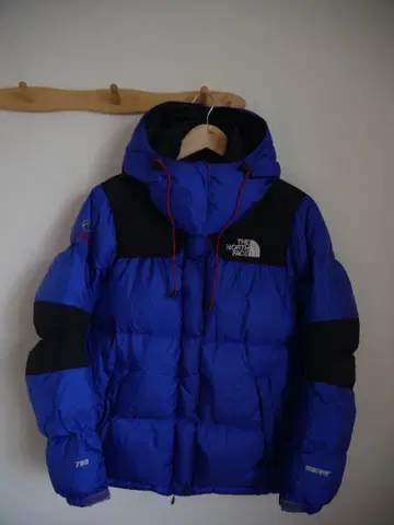 THE NORTH FACE 700필 눕시 자켓 서밋 시리즈