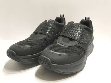 블랙 스니커즈 벨크로 스트랩