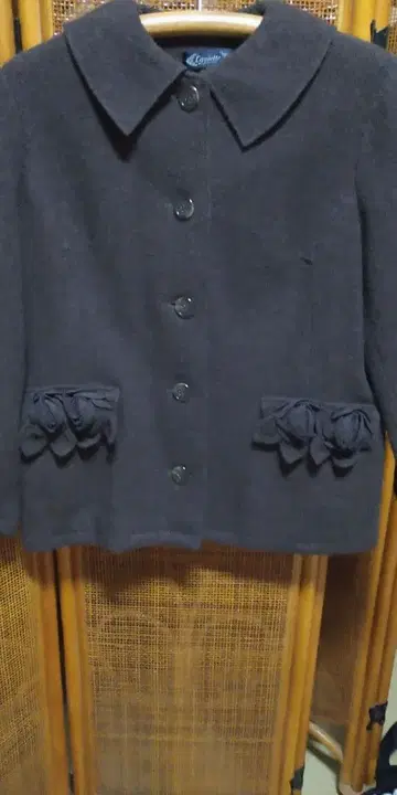 꽃 모티브 부착 자켓 (lassiette)