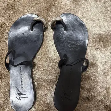 [ 즉시 구매 OK ] 쥬세페 자노티 비쥬 샌들 36 블랙