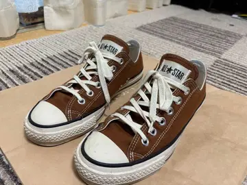 Converse 로우컷 스니커즈 브라운