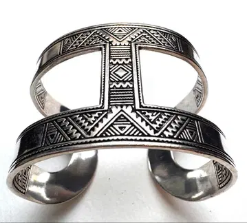 [ 새상품 미사용 ] 투아레그족 은제 실버925 H형 뱅글