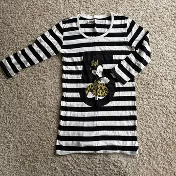 JOY RICH 미니 보더 칠부 소매 T셔츠