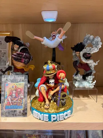 원피스 루피 피규어 왕관