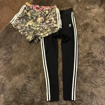 adidas 오리지널 스트라이프 블랙 스패츠 야자수 패턴 숏팬츠