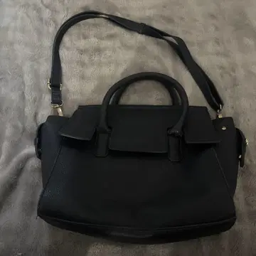 블랙 가죽 핸드백 탈부착 가능 스트랩