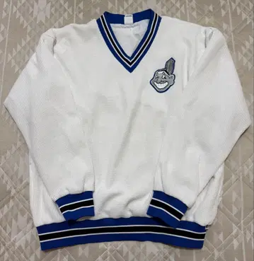 러셀 애슬레틱 V넥 트레이닝복 XXL