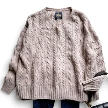 새상품급 어반 리서치 도어스 해밀턴 울 케이블 V넥 니트