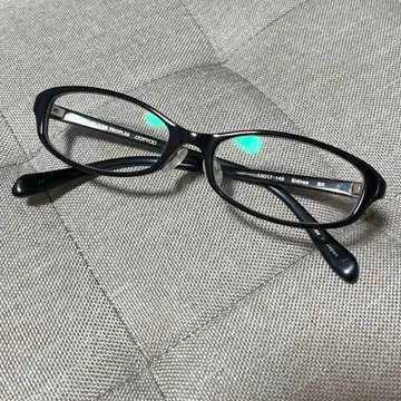 포나인즈 999.9 NP-70 검은색 테두리 안경