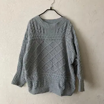 [미사용 새상품] 오버 사이즈 케이블 니트 스웨터 블루 르농큐르