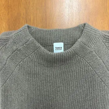 새상품급 다케오 키쿠치 캐시미어 100% 모크넥 스웨터 그레이지 L